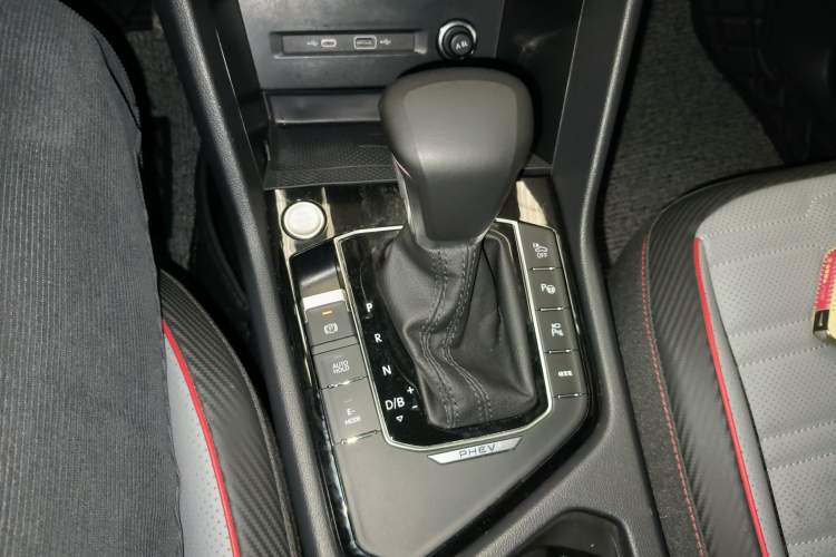 Used Volkswagen Tiguan L New Energy 2023 430 PHEV Plug-in Hybrid Flagship Edition Gear Lever