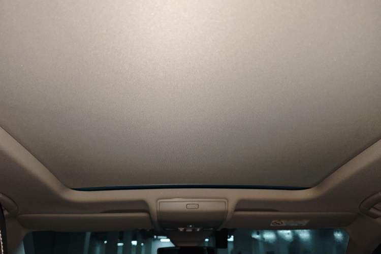 Used Volkswagen Tiguan L New Energy 2023 430 PHEV Plug-in Hybrid Prestige Edition Headliner