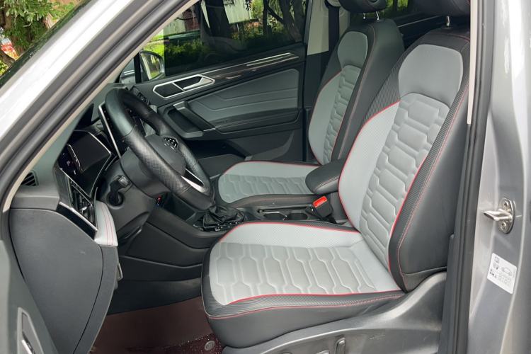 Used Volkswagen Tiguan L New Energy 2023 430 PHEV Plug-in Hybrid Flagship Edition Left Front Seat