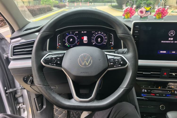 Used Volkswagen Tiguan L New Energy 2023 430 PHEV Plug-in Hybrid Flagship Edition Steering Wheel