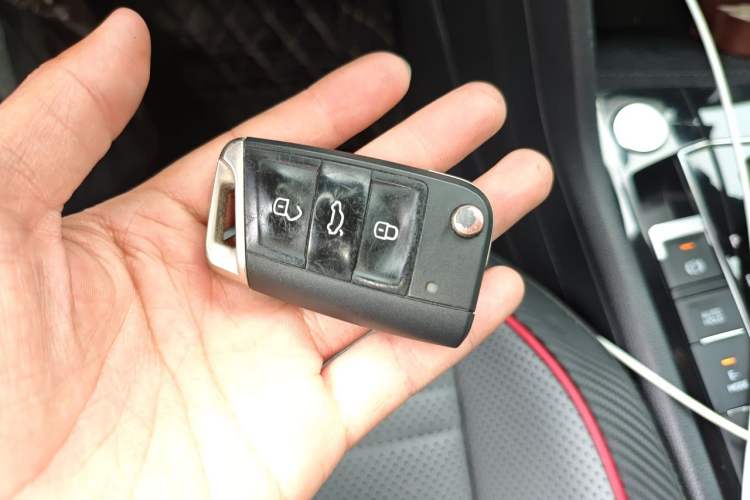 Used Volkswagen Tiguan L New Energy 2023 430 PHEV Plug-in Hybrid Flagship Edition Vehicle Key