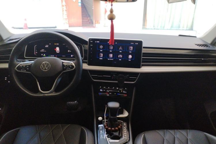 Used Volkswagen Tiguan L New Energy 2023 430 PHEV Plug-in Hybrid Prestige Edition Center Console