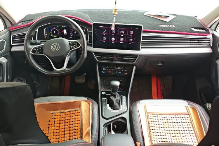 Used Volkswagen Tiguan L New Energy 2023 430 PHEV Plug-in Hybrid Flagship Edition Center Console