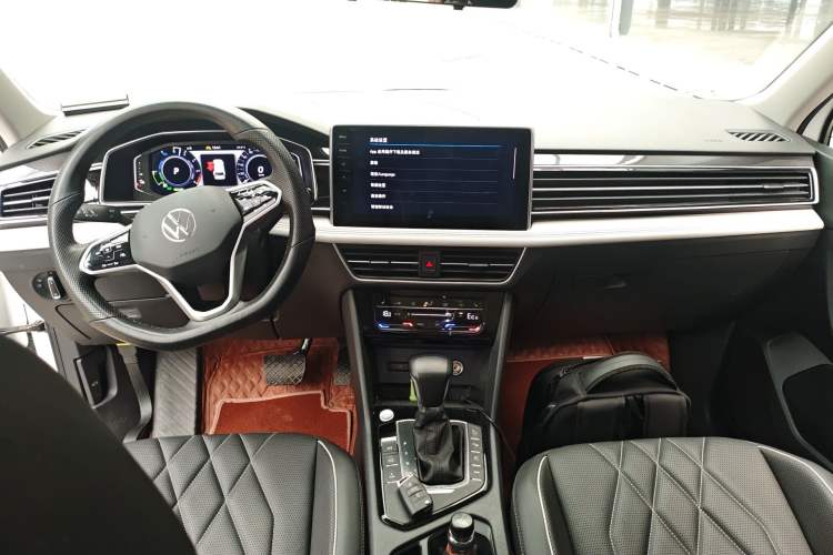 Used Volkswagen Tiguan L New Energy 2023 430 PHEV Plug-in Hybrid Prestige Edition Center Console