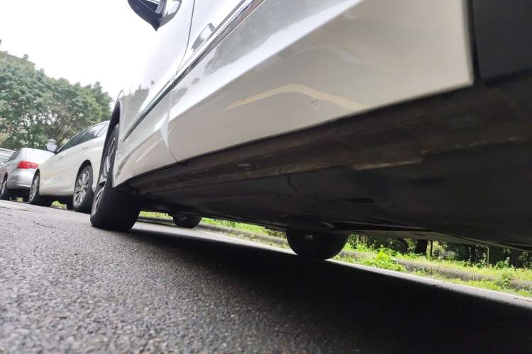 Used Volkswagen Tiguan L New Energy 2023 430 PHEV Plug-in Hybrid Prestige Edition Chassis Rear Left