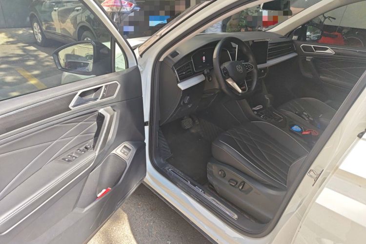 Used Volkswagen Tiguan L New Energy 2023 430 PHEV Plug-in Hybrid Prestige Edition Driver Seat