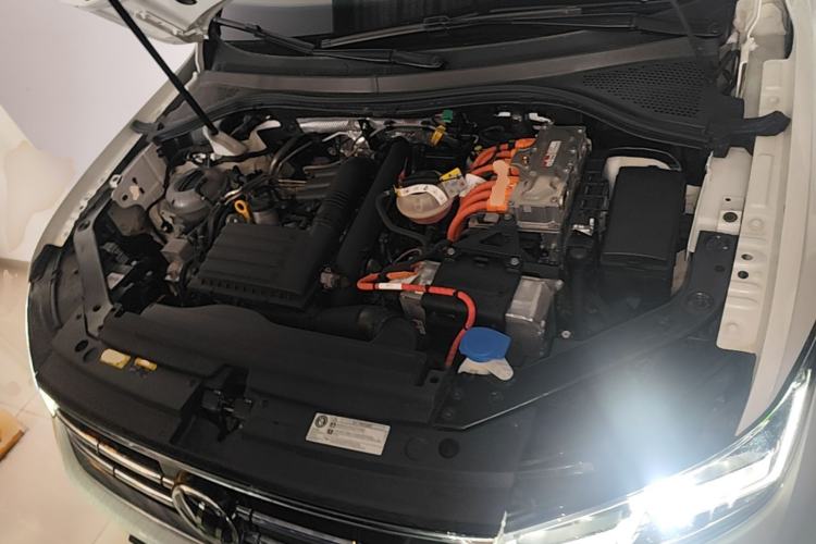 Used Volkswagen Tiguan L New Energy 2023 430 PHEV Plug-in Hybrid Flagship Edition Engine Bay