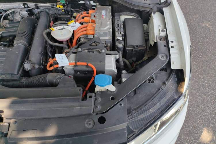 Used Volkswagen Tiguan L New Energy 2023 430 PHEV Plug-in Hybrid Flagship Edition Engine Bay Left