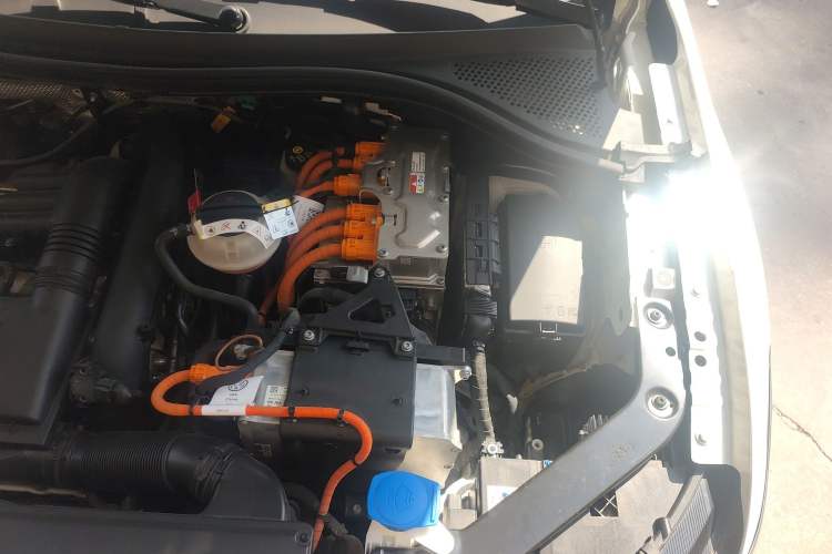 Used Volkswagen Tiguan L New Energy 2023 430 PHEV Plug-in Hybrid Flagship Edition Engine Bay Left