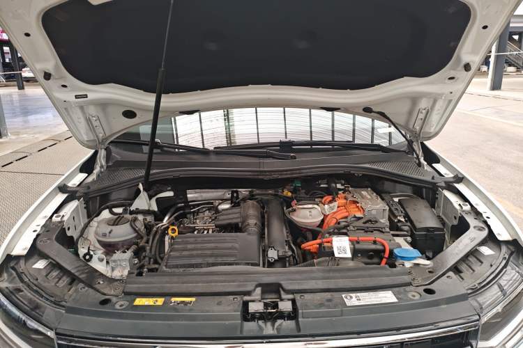 Used Volkswagen Tiguan L New Energy 2023 430 PHEV Plug-in Hybrid Prestige Edition Engine Bay