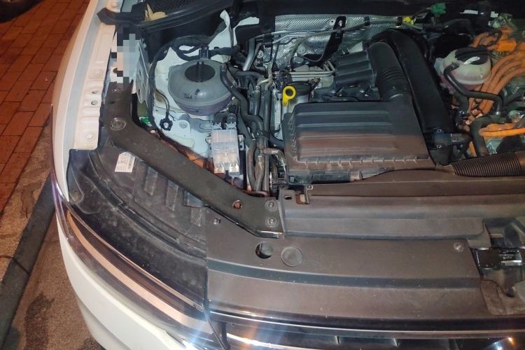 Used Volkswagen Tiguan L New Energy 2023 430 PHEV Plug-in Hybrid Prestige Edition Engine Bay Right