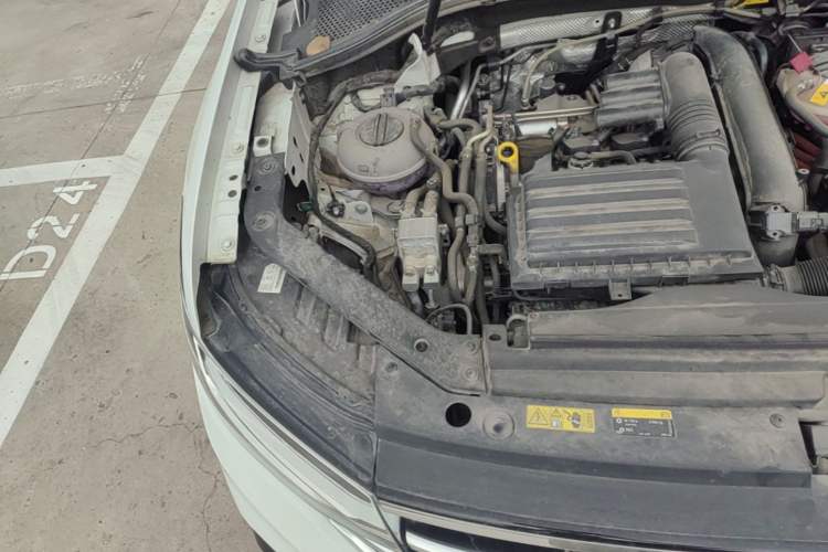 Used Volkswagen Tiguan L New Energy 2023 430 PHEV Plug-in Hybrid Prestige Edition Engine Bay Right