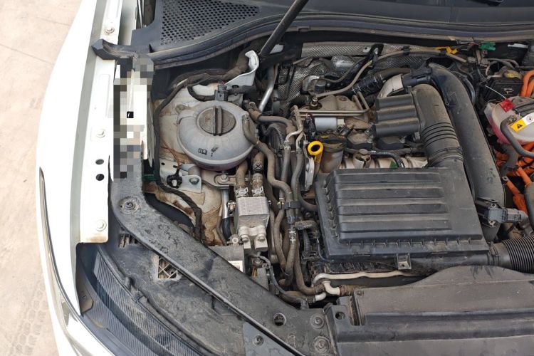 Used Volkswagen Tiguan L New Energy 2023 430 PHEV Plug-in Hybrid Flagship Edition Engine Bay Right