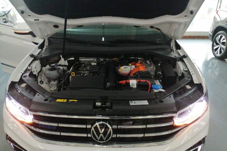 Used Volkswagen Tiguan L New Energy 2023 430 PHEV Plug-in Hybrid Prestige Edition Engine Bay