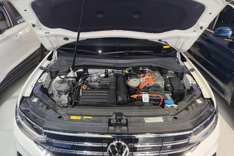 Used Volkswagen Tiguan L New Energy 2023 430 PHEV Plug-in Hybrid Prestige Edition Engine Bay