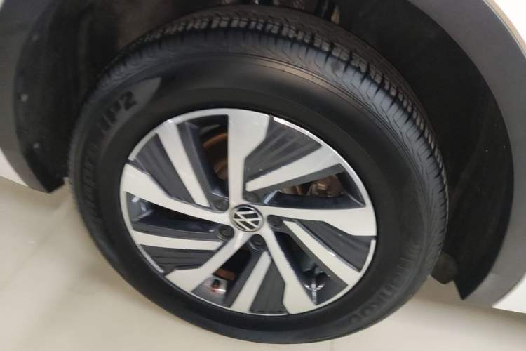 Used Volkswagen Tiguan L New Energy 2023 430 PHEV Plug-in Hybrid Flagship Edition Exterior 5