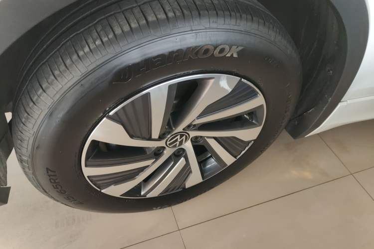 Used Volkswagen Tiguan L New Energy 2023 430 PHEV Plug-in Hybrid Prestige Edition Exterior 7