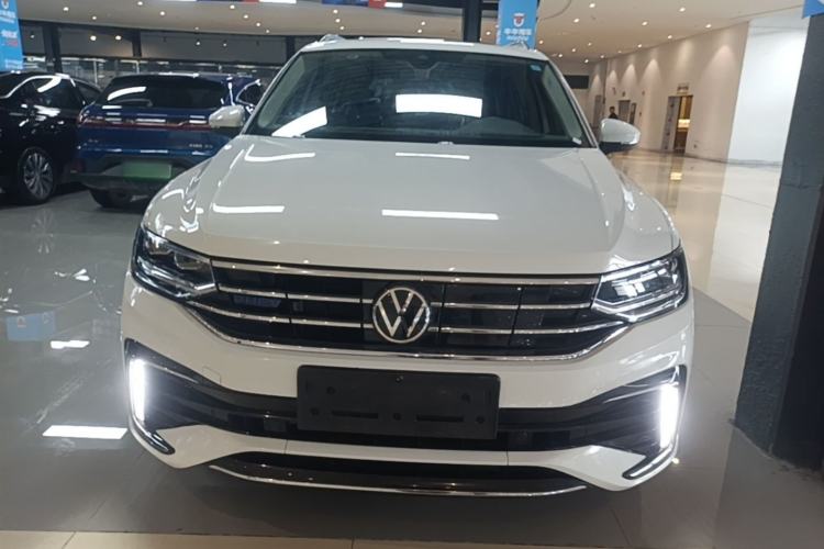 Used Volkswagen Tiguan L New Energy 2023 430 PHEV Plug-in Hybrid Prestige Edition Front