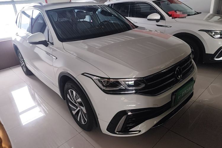 Used Volkswagen Tiguan L New Energy 2023 430 PHEV Plug-in Hybrid Flagship Edition Front Right 45 Deg