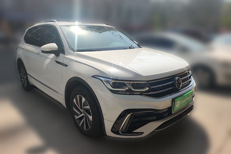 Used Volkswagen Tiguan L New Energy 2023 430 PHEV Plug-in Hybrid Flagship Edition Front Right 45 Deg