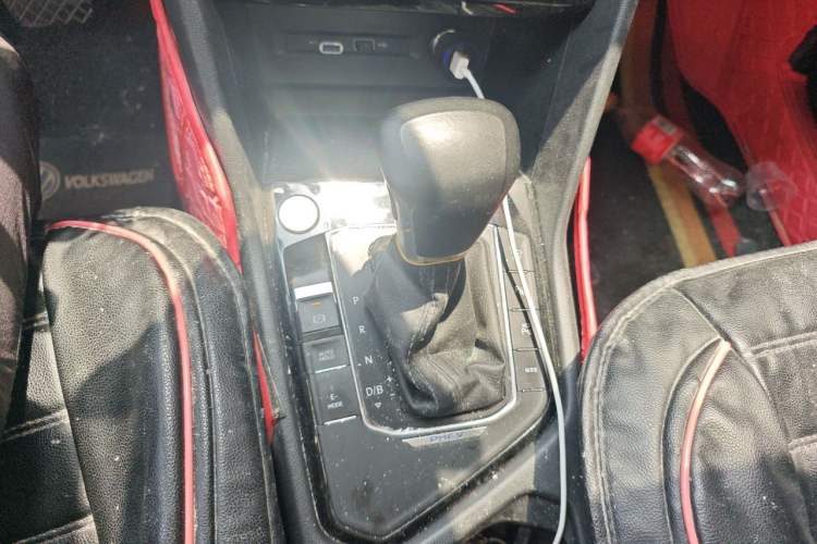 Used Volkswagen Tiguan L New Energy 2023 430 PHEV Plug-in Hybrid Prestige Edition Gear Lever