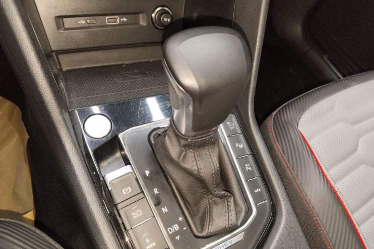 Used Volkswagen Tiguan L New Energy 2023 430 PHEV Plug-in Hybrid Flagship Edition Gear Lever