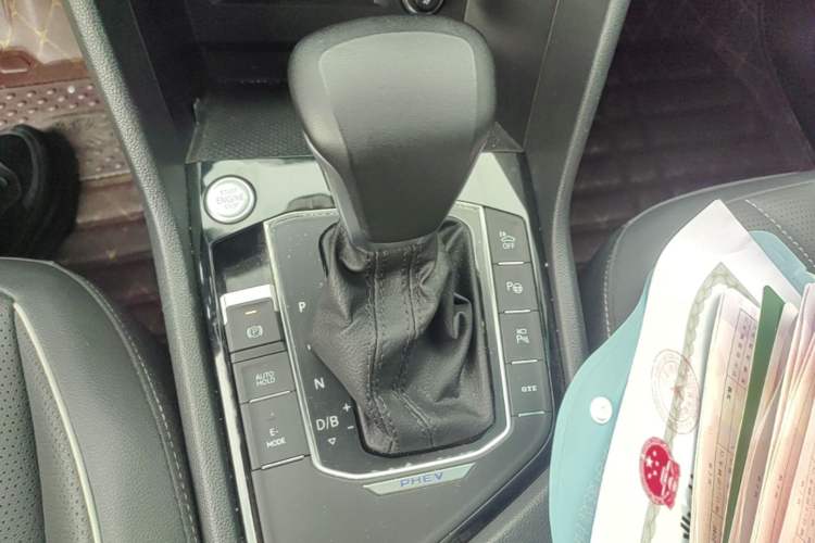 Used Volkswagen Tiguan L New Energy 2023 430 PHEV Plug-in Hybrid Prestige Edition Gear Lever