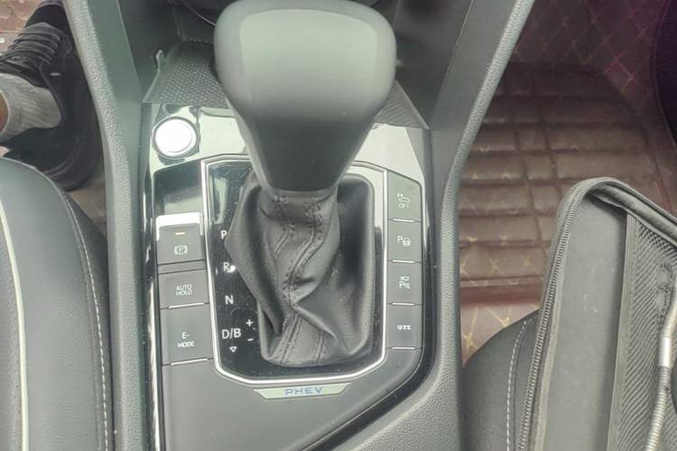 Used Volkswagen Tiguan L New Energy 2023 430 PHEV Plug-in Hybrid Prestige Edition Gear Lever