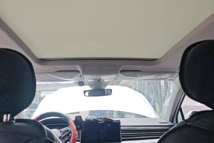 Used Volkswagen Tiguan L New Energy 2023 430 PHEV Plug-in Hybrid Prestige Edition Headliner