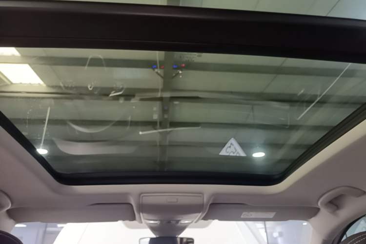 Used Volkswagen Tiguan L New Energy 2023 430 PHEV Plug-in Hybrid Prestige Edition Headliner