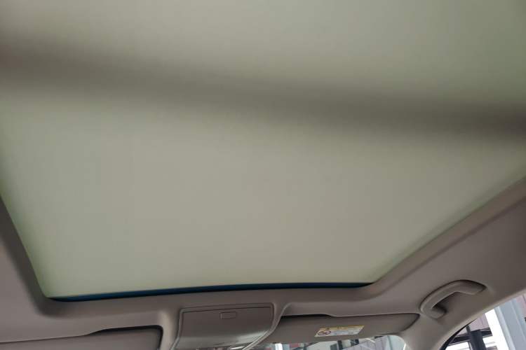 Used Volkswagen Tiguan L New Energy 2023 430 PHEV Plug-in Hybrid Prestige Edition Headliner