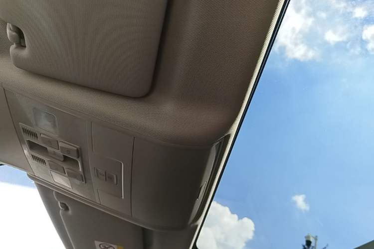 Used Volkswagen Tiguan L New Energy 2023 430 PHEV Plug-in Hybrid Prestige Edition Headliner