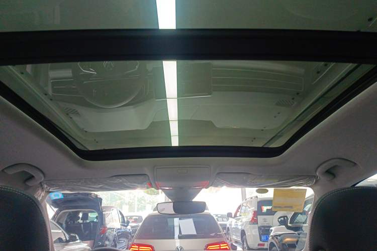 Used Volkswagen Tiguan L New Energy 2023 430 PHEV Plug-in Hybrid Prestige Edition Headliner