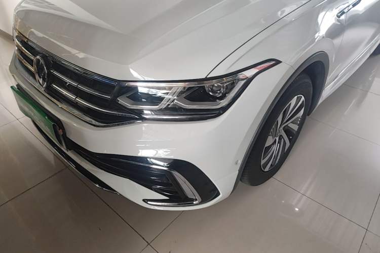 Used Volkswagen Tiguan L New Energy 2023 430 PHEV Plug-in Hybrid Flagship Edition Left Front Headlight