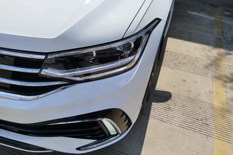 Used Volkswagen Tiguan L New Energy 2023 430 PHEV Plug-in Hybrid Prestige Edition Left Front Headlight