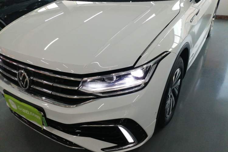 Used Volkswagen Tiguan L New Energy 2023 430 PHEV Plug-in Hybrid Prestige Edition Left Front Headlight