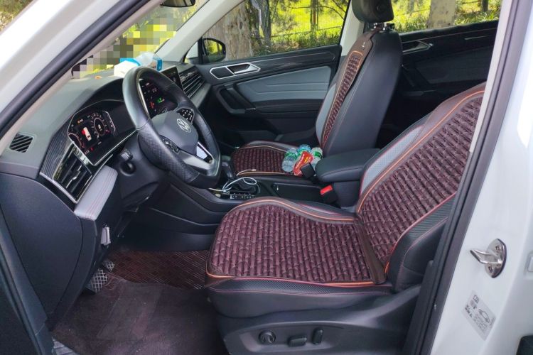 Used Volkswagen Tiguan L New Energy 2023 430 PHEV Plug-in Hybrid Flagship Edition Left Front Seat