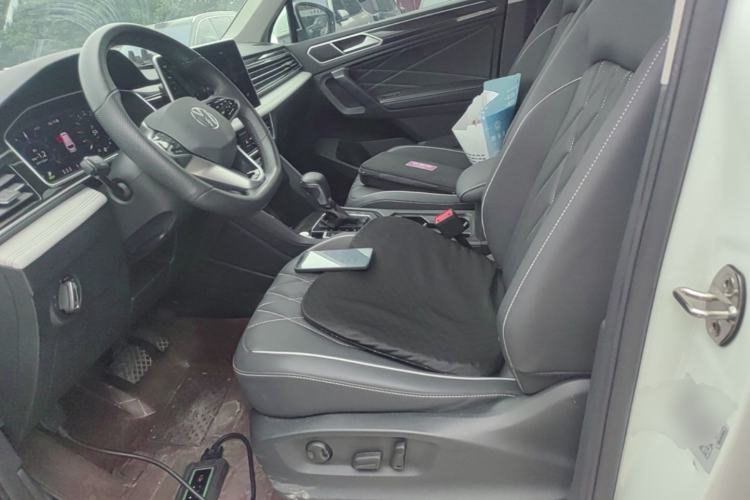 Used Volkswagen Tiguan L New Energy 2023 430 PHEV Plug-in Hybrid Prestige Edition Left Front Seat