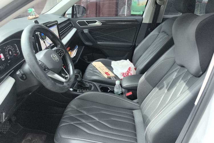 Used Volkswagen Tiguan L New Energy 2023 430 PHEV Plug-in Hybrid Prestige Edition Left Front Seat