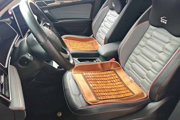 Used Volkswagen Tiguan L New Energy 2023 430 PHEV Plug-in Hybrid Flagship Edition Left Front Seat