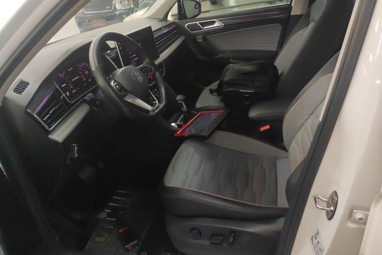 Used Volkswagen Tiguan L New Energy 2023 430 PHEV Plug-in Hybrid Flagship Edition Left Front Seat