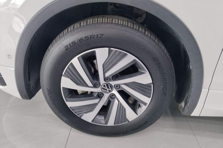 Used Volkswagen Tiguan L New Energy 2023 430 PHEV Plug-in Hybrid Flagship Edition Left Front Wheel Hub