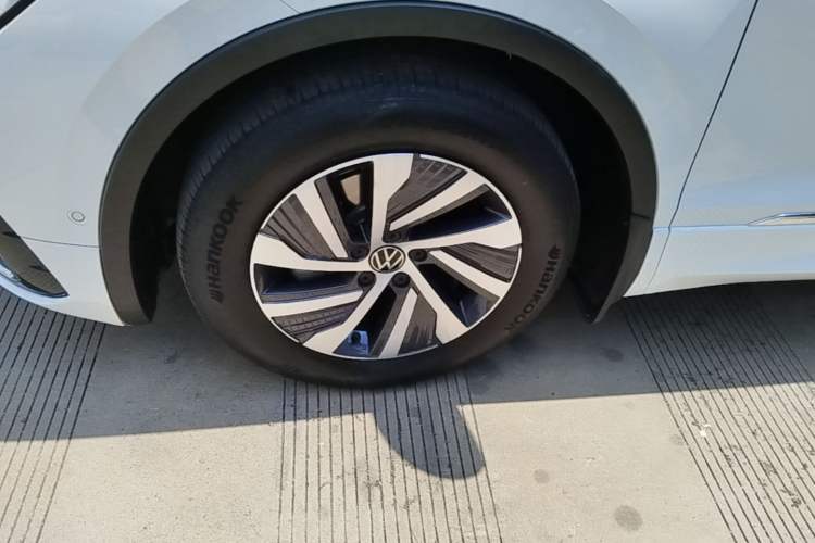 Used Volkswagen Tiguan L New Energy 2023 430 PHEV Plug-in Hybrid Prestige Edition Left Front Wheel Hub