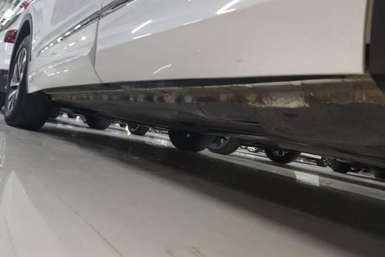 Used Volkswagen Tiguan L New Energy 2023 430 PHEV Plug-in Hybrid Flagship Edition Left Side Sill