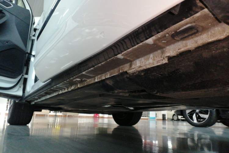 Used Volkswagen Tiguan L New Energy 2023 430 PHEV Plug-in Hybrid Prestige Edition Left Side Sill