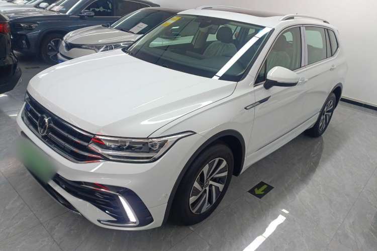Used Volkswagen Tiguan L New Energy 2023 430 PHEV Plug-in Hybrid Prestige Edition Left Side