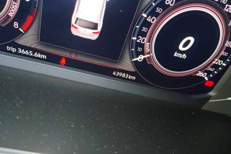 Used Volkswagen Tiguan L New Energy 2023 430 PHEV Plug-in Hybrid Flagship Edition Odometer Close Up