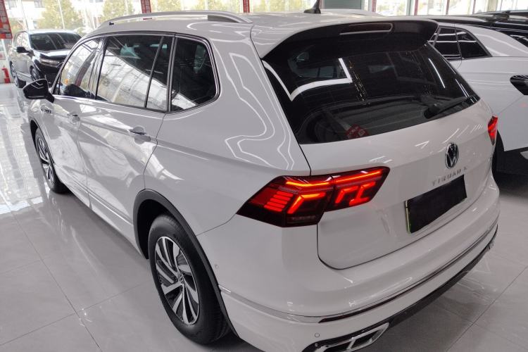 Used Volkswagen Tiguan L New Energy 2023 430 PHEV Plug-in Hybrid Flagship Edition Rear Left 45 Deg