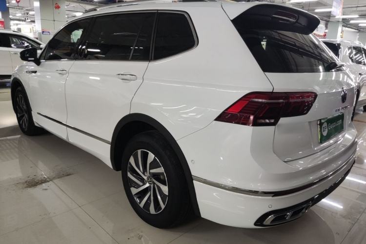 Used Volkswagen Tiguan L New Energy 2023 430 PHEV Plug-in Hybrid Flagship Edition Rear Left 45 Deg
