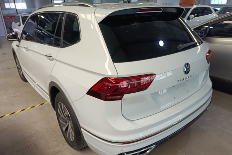 Used Volkswagen Tiguan L New Energy 2023 430 PHEV Plug-in Hybrid Prestige Edition Rear Left 45 Deg